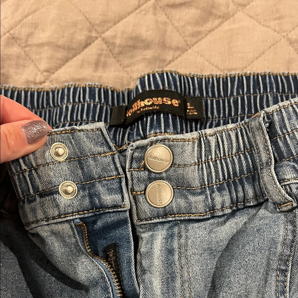 Women's Blue High-Waisted Jeans - Picture 4 of 5
